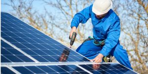 Installation Maintenance Panneaux Solaires Photovoltaïques à Saint-Pierre-de-Manneville